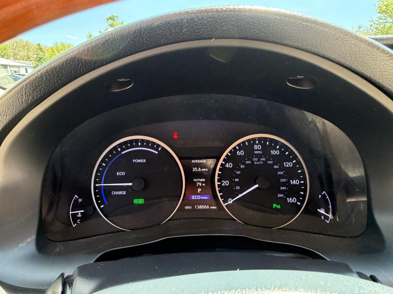Lexus ES 300h 4dr Sdn Hybrid 2015