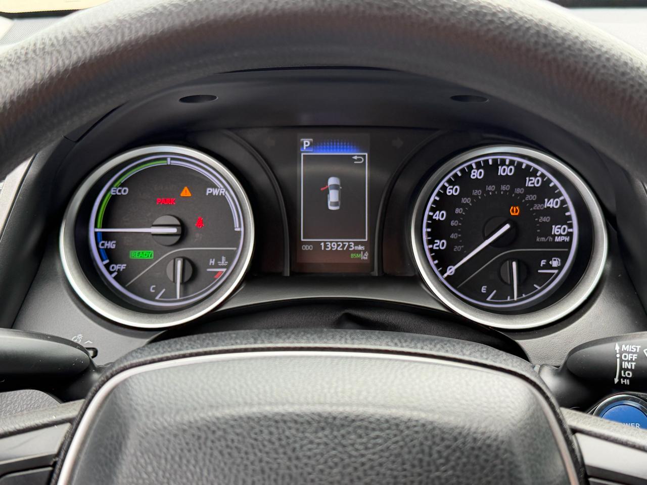 Toyota Camry Hybrid LE CVT (Natl) 2021