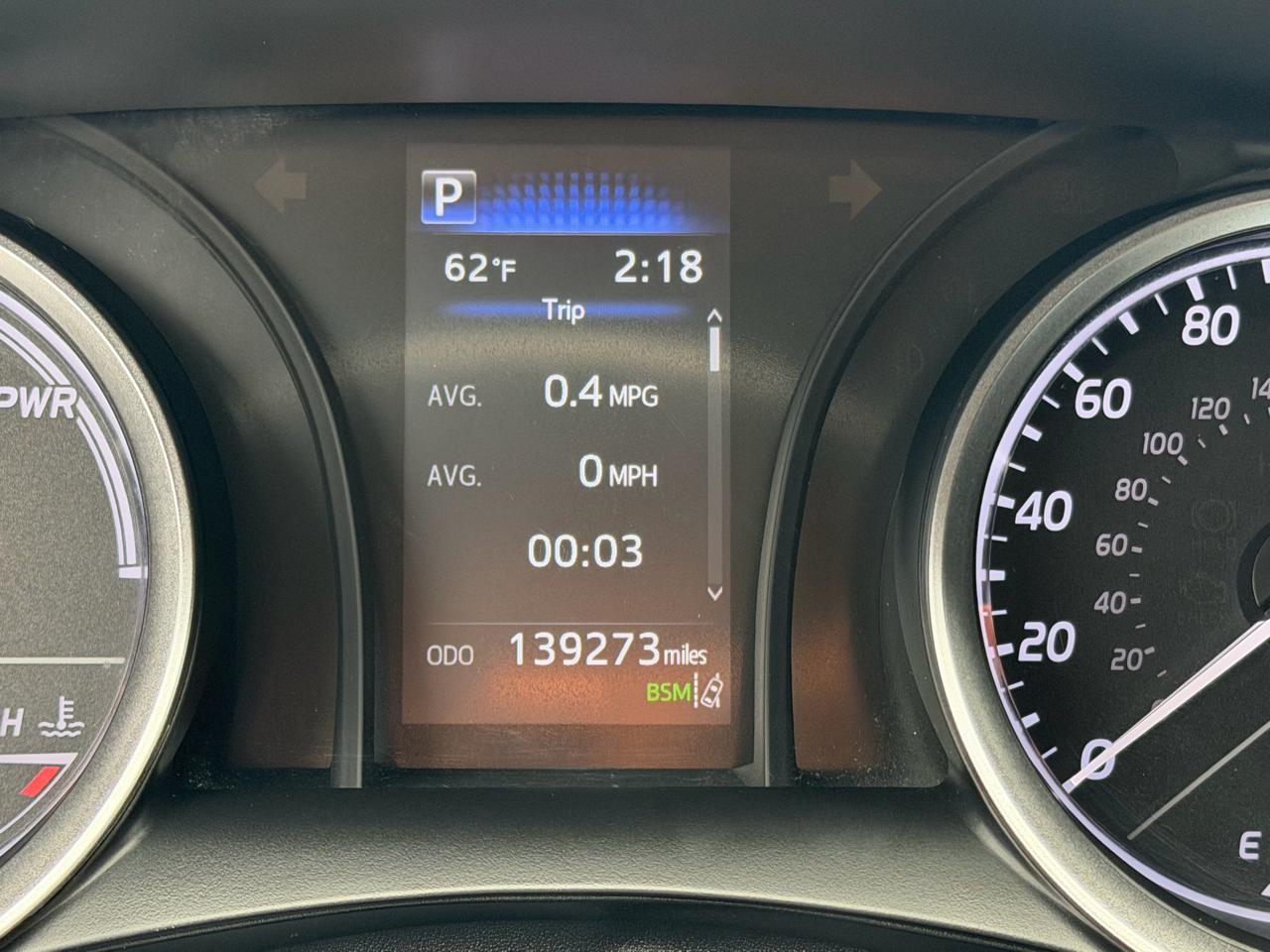 Toyota Camry Hybrid LE CVT (Natl) 2021