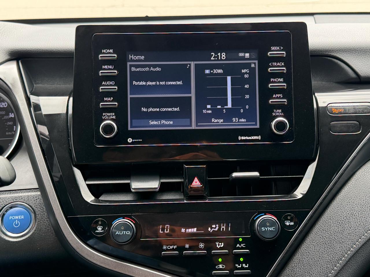 Toyota Camry Hybrid LE CVT (Natl) 2021