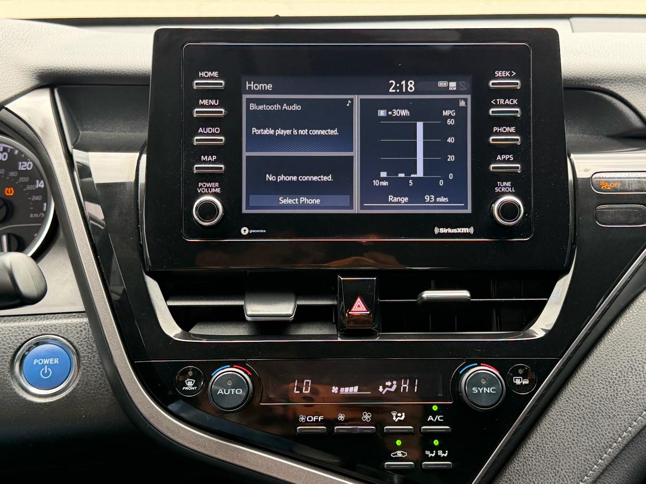 Toyota Camry Hybrid LE CVT (Natl) 2021