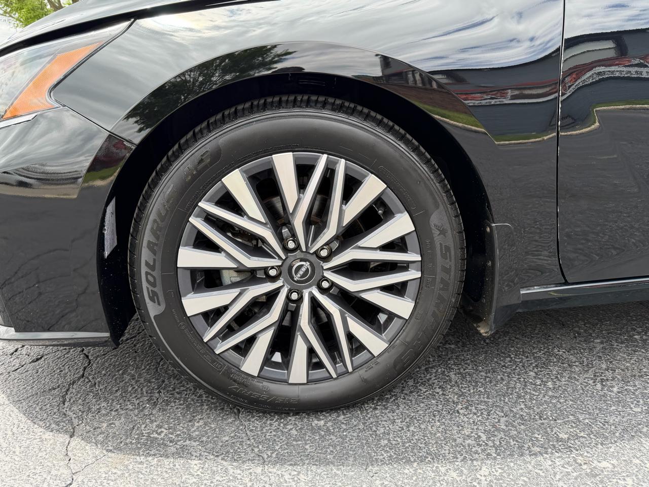 Nissan Altima 2.5 SV Sedan 2023
