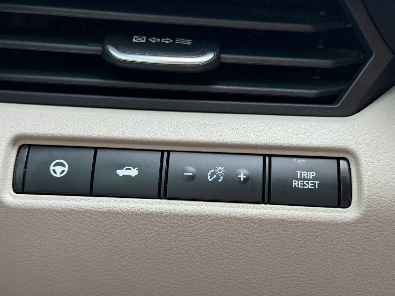 Nissan Altima 2.5 SV Sedan 2023