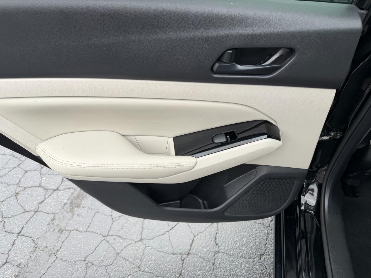 Nissan Altima 2.5 SV Sedan 2023