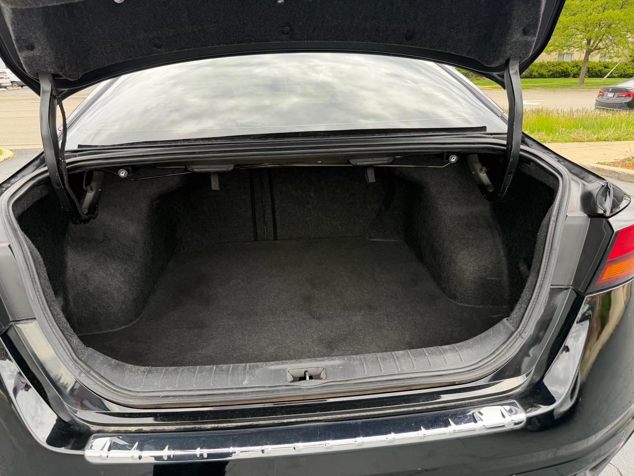 Nissan Altima 2.5 SV Sedan 2023