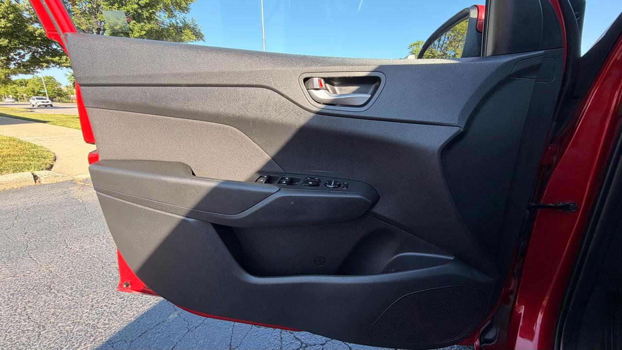 Hyundai Accent SE Sedan IVT 2020