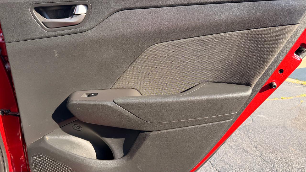 Hyundai Accent SE Sedan IVT 2020