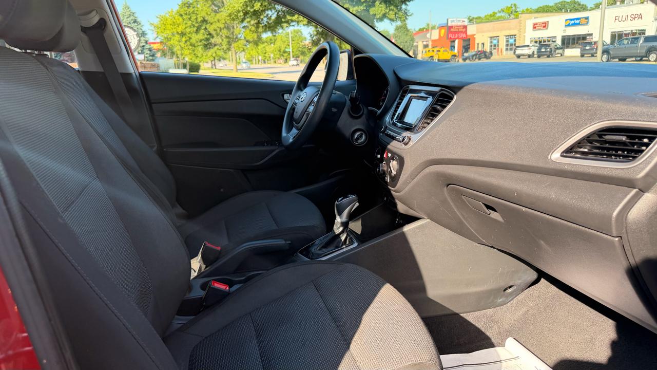 Hyundai Accent SE Sedan IVT 2020