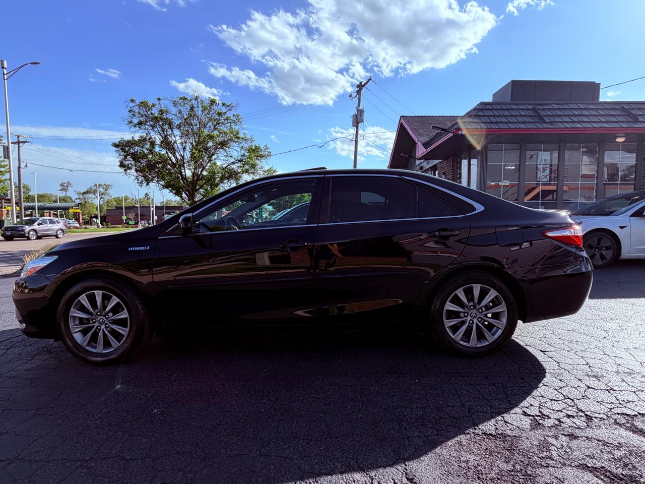 Toyota Camry Hybrid 4dr Sdn XLE (Natl) 2015