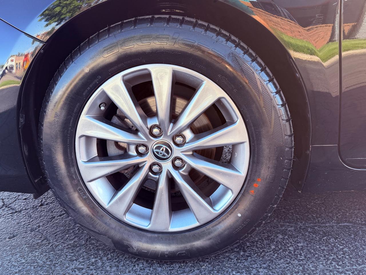 Toyota Camry Hybrid 4dr Sdn XLE (Natl) 2015
