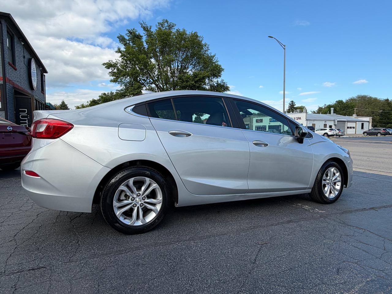 Chevrolet Cruze 4dr Sdn LT 2019