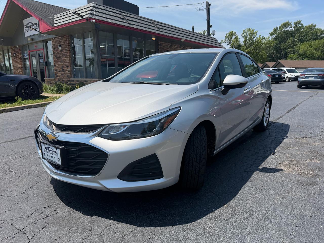 Chevrolet Cruze 4dr Sdn LT 2019
