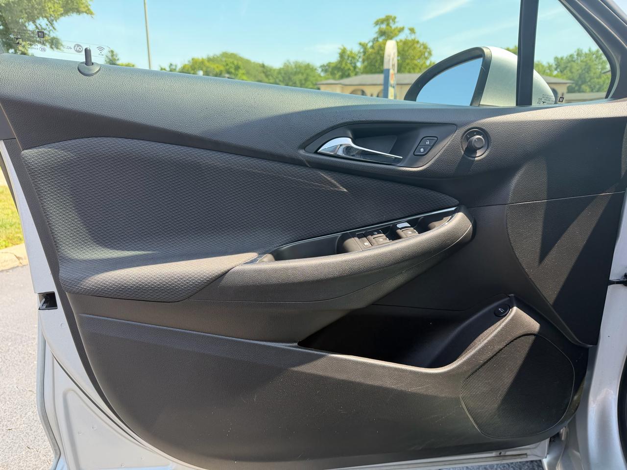 Chevrolet Cruze 4dr Sdn LT 2019