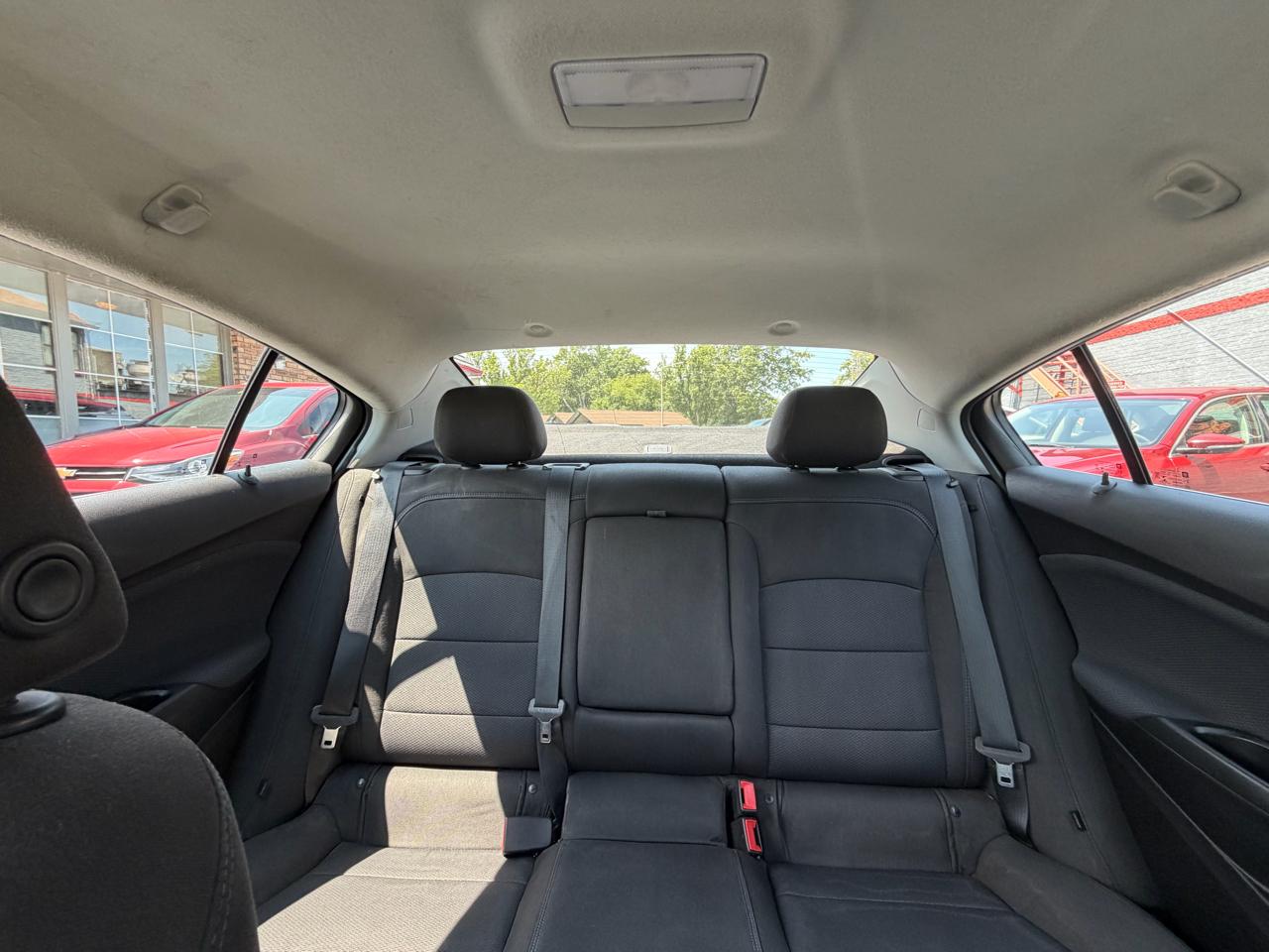 Chevrolet Cruze 4dr Sdn LT 2019