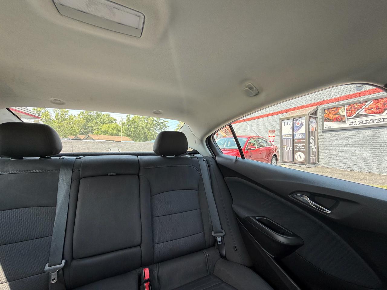 Chevrolet Cruze 4dr Sdn LT 2019