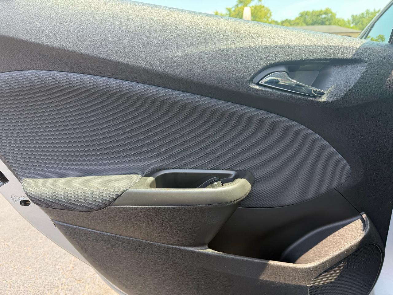 Chevrolet Cruze 4dr Sdn LT 2019