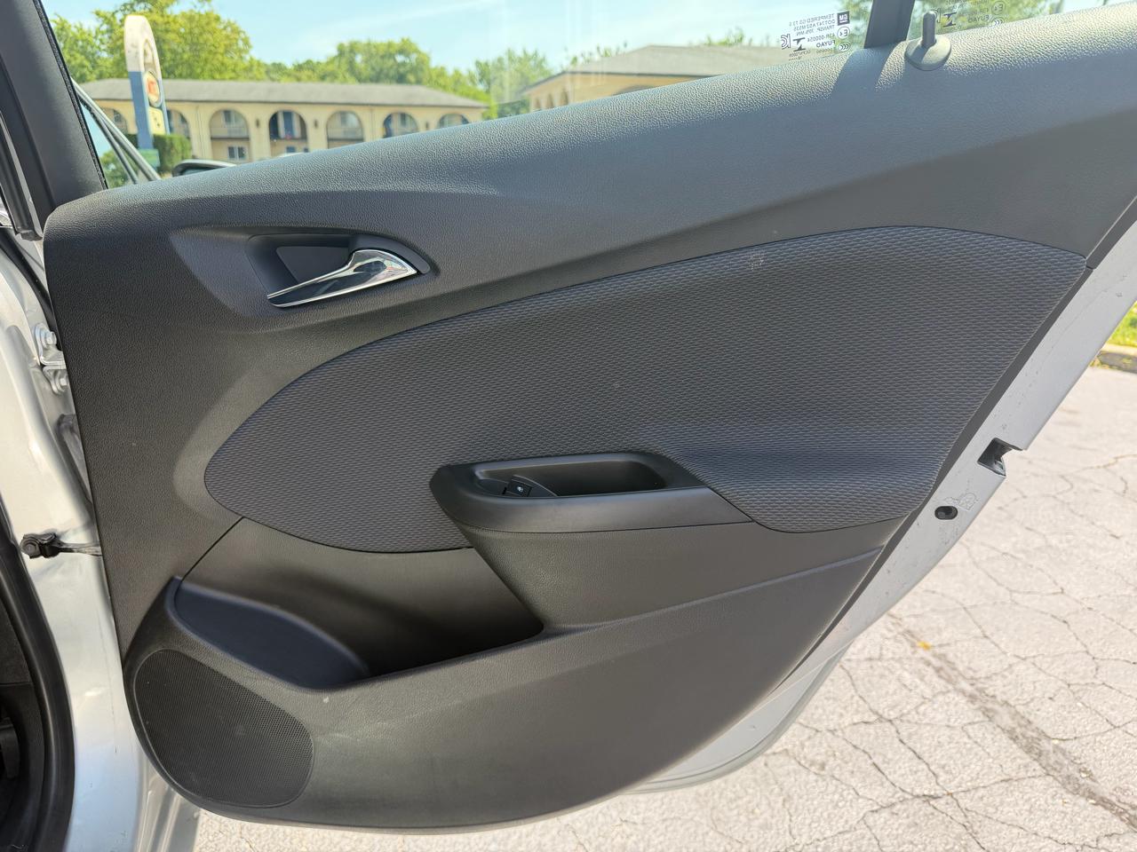 Chevrolet Cruze 4dr Sdn LT 2019
