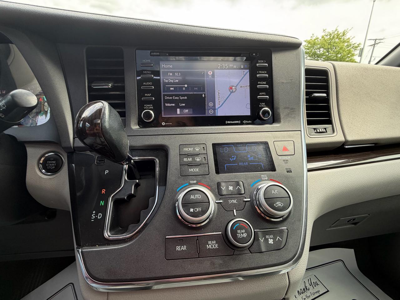 Toyota Sienna XLE Auto Access Seat FWD 7-Passenger (Natl) 2019