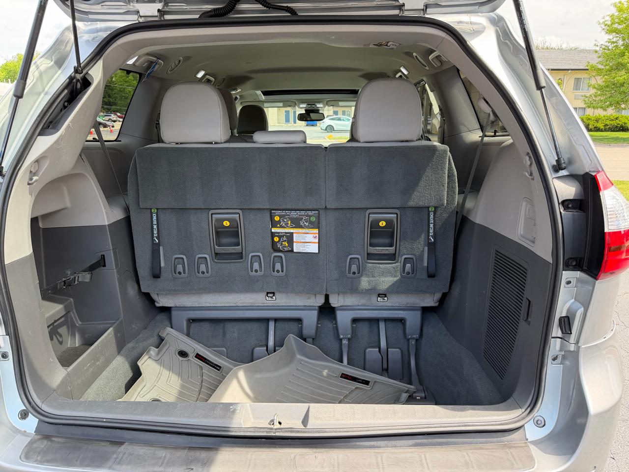 Toyota Sienna XLE Auto Access Seat FWD 7-Passenger (Natl) 2019
