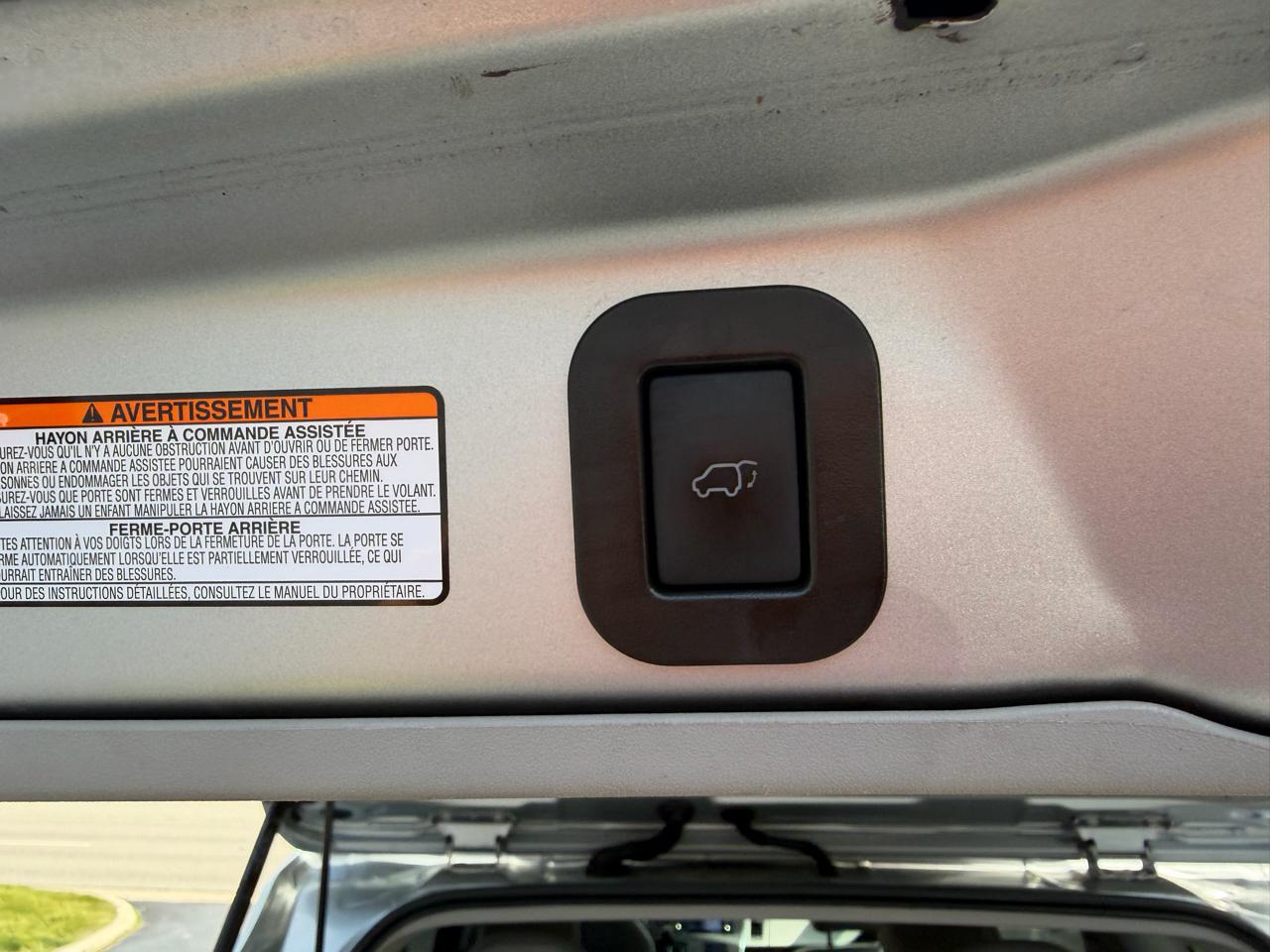 Toyota Sienna XLE Auto Access Seat FWD 7-Passenger (Natl) 2019
