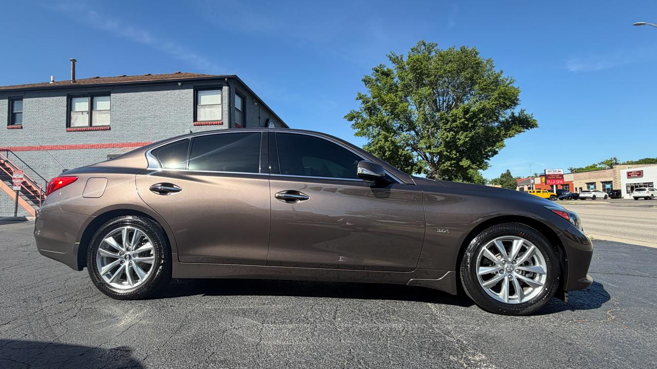 Infiniti Q50 3.0t Premium AWD 2017