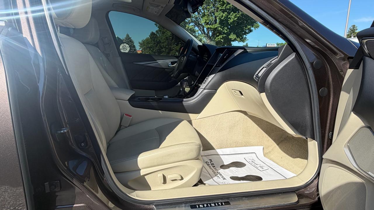 Infiniti Q50 3.0t Premium AWD 2017