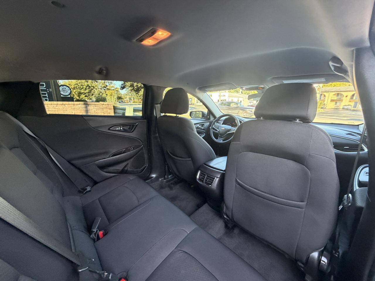 Chevrolet Malibu photo 24