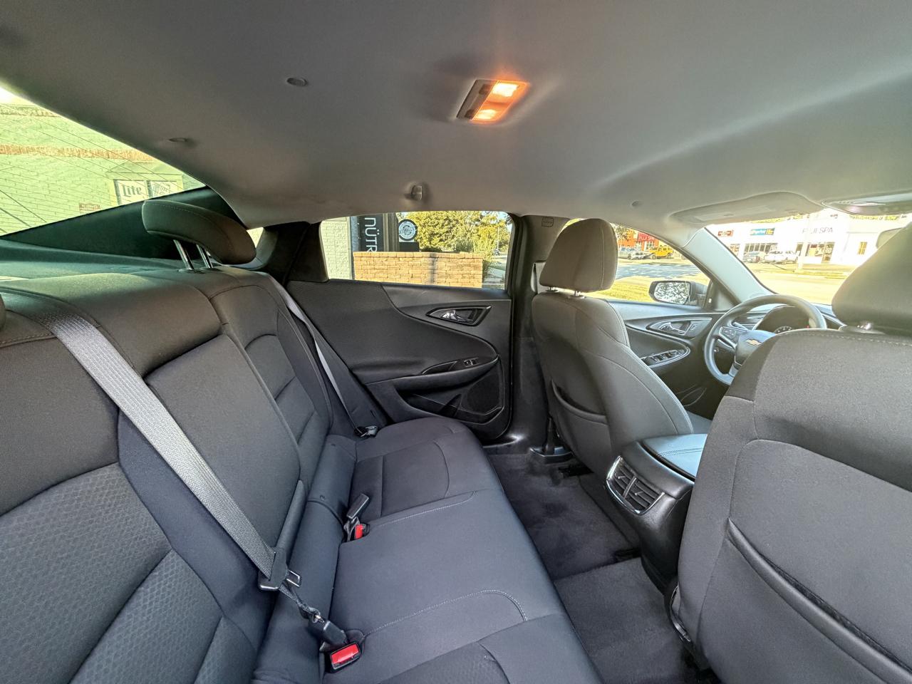 Chevrolet Malibu photo 25