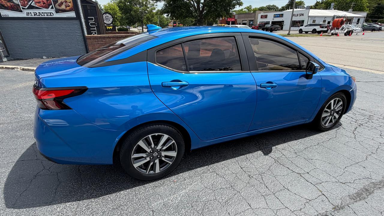 Nissan Versa SV CVT 2020