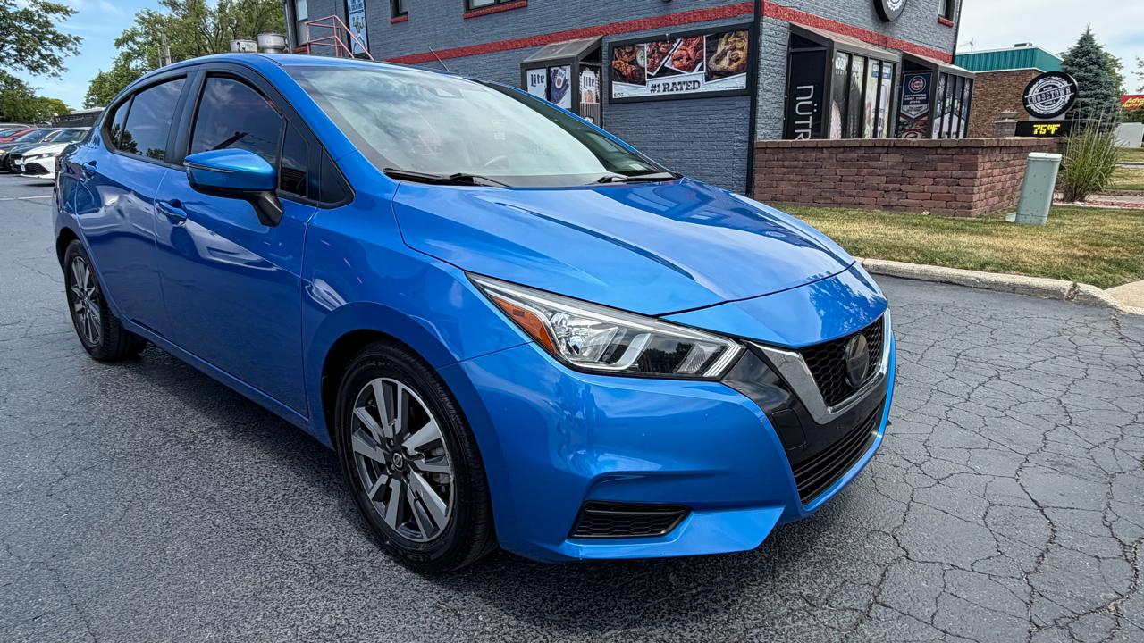 Nissan Versa SV CVT 2020