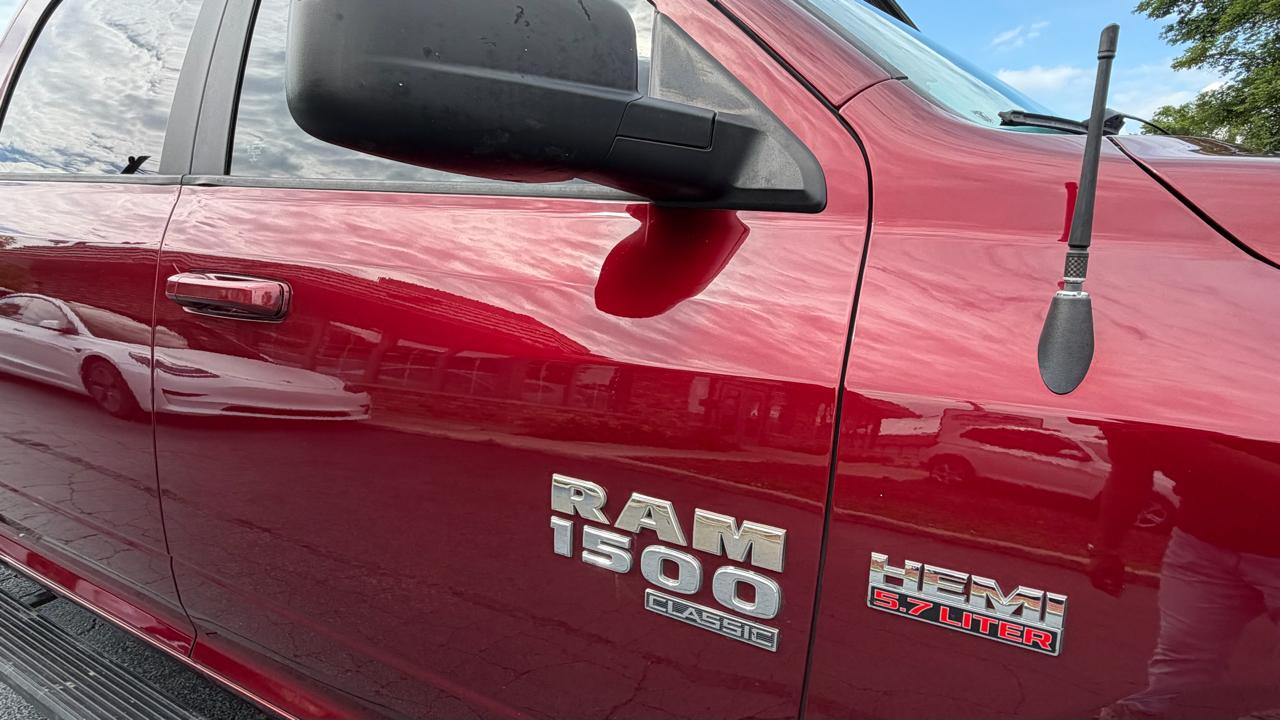 RAM 1500 Classic SLT 4x2 Crew Cab 6'4" Box 2020