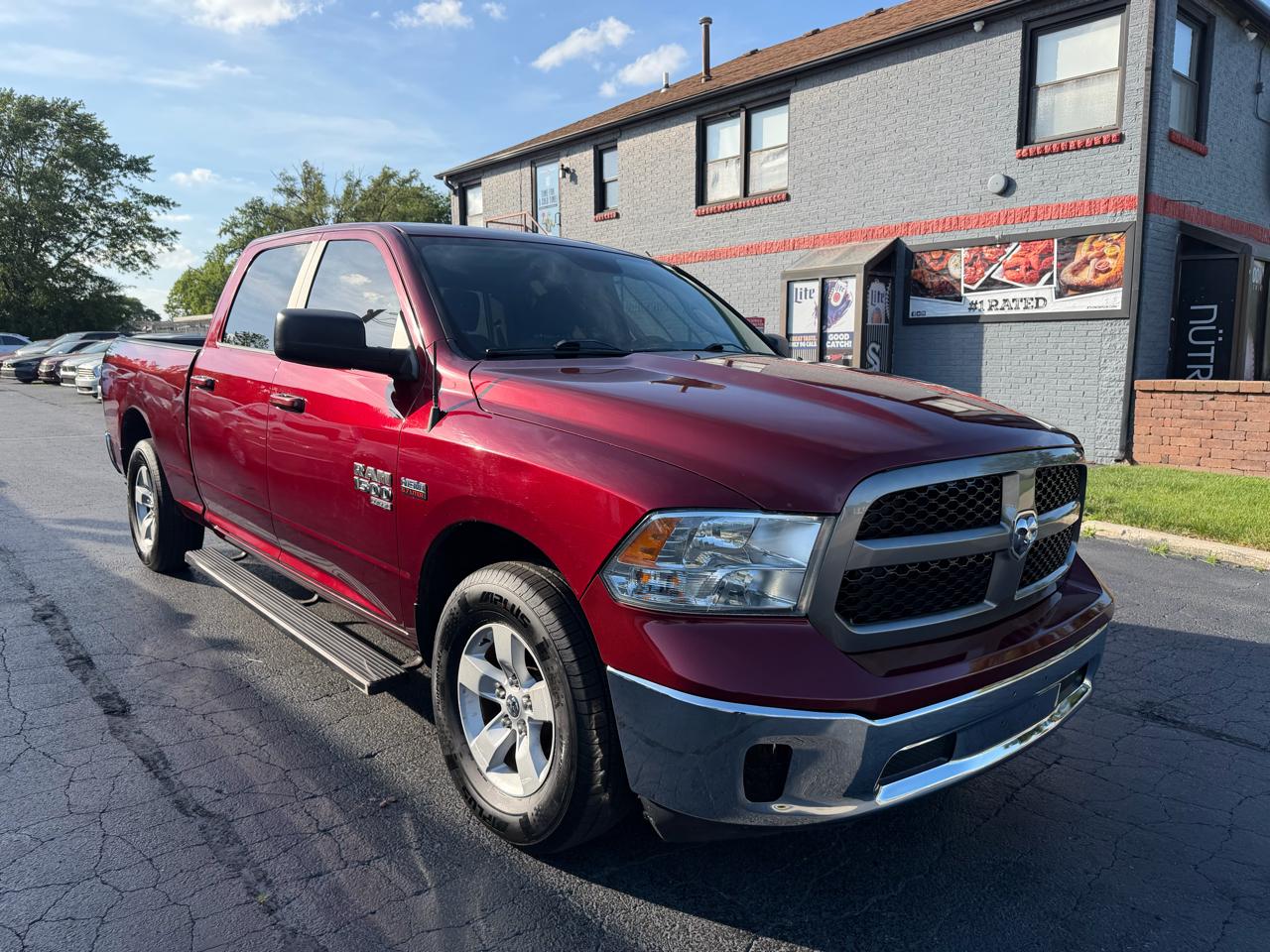 RAM 1500 Classic SLT 4x2 Crew Cab 6'4" Box 2020
