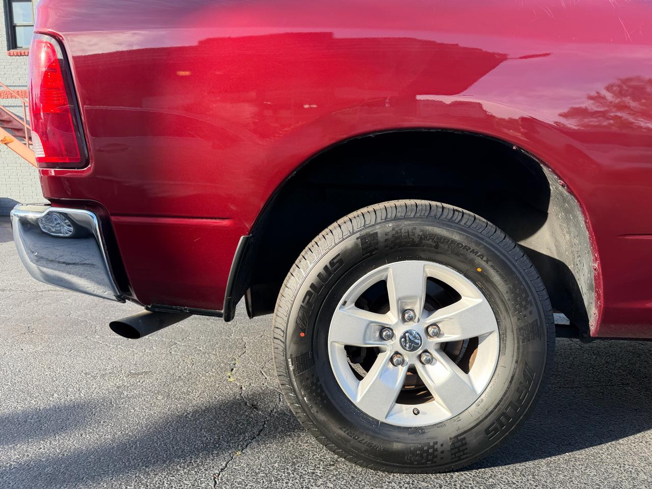 RAM 1500 Classic SLT 4x2 Crew Cab 6'4" Box 2020