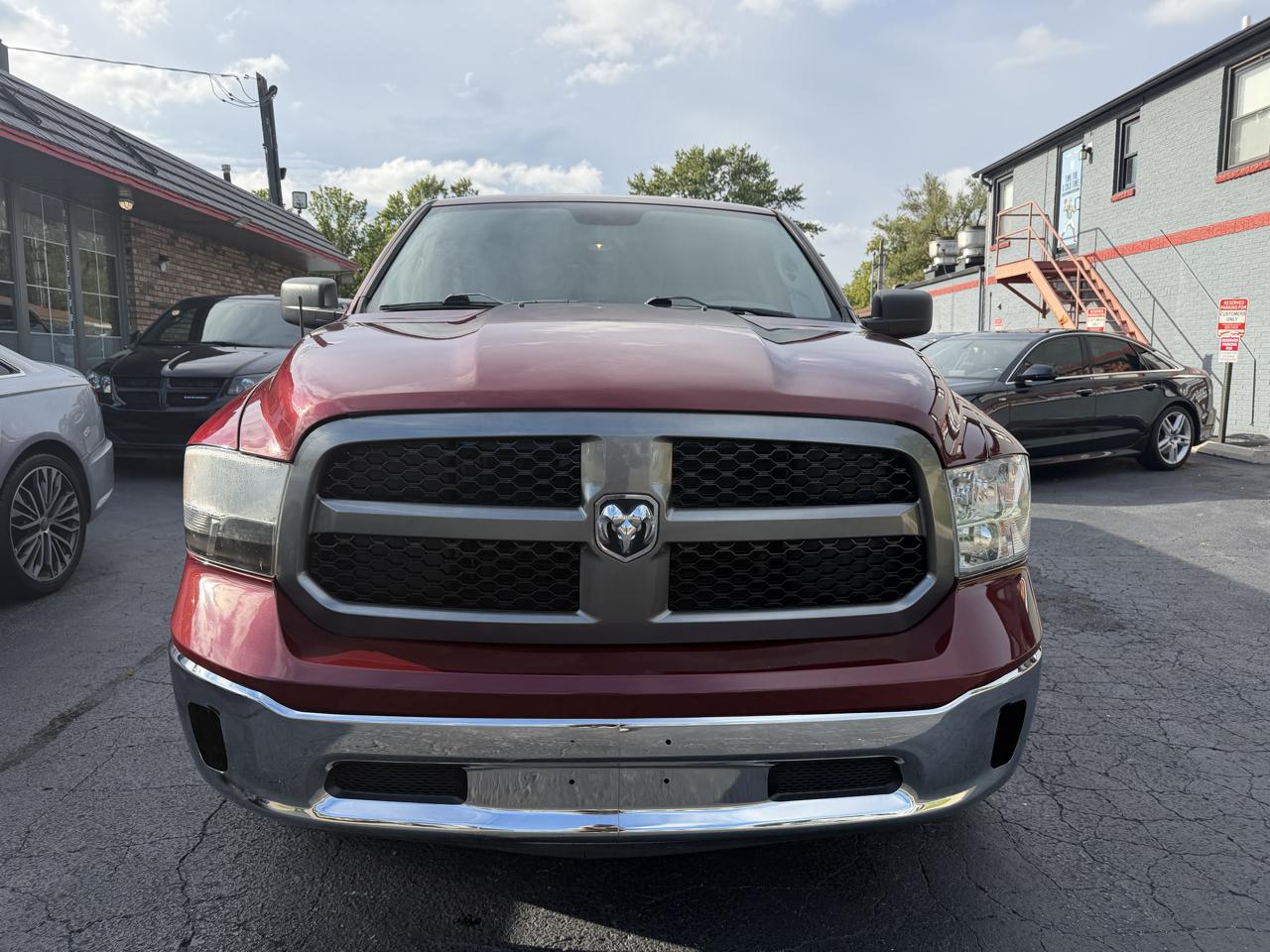 Ram 1500 photo 2
