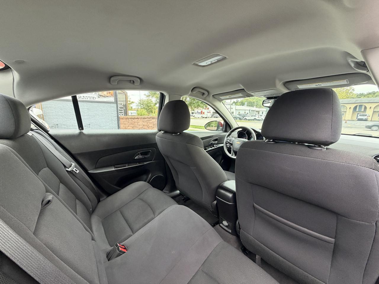 Chevrolet Cruze photo 16