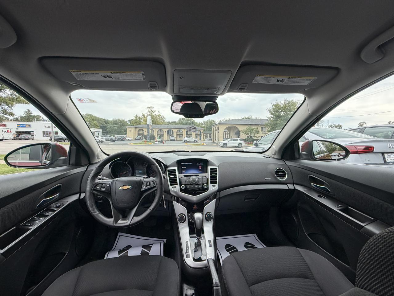 Chevrolet Cruze photo 18