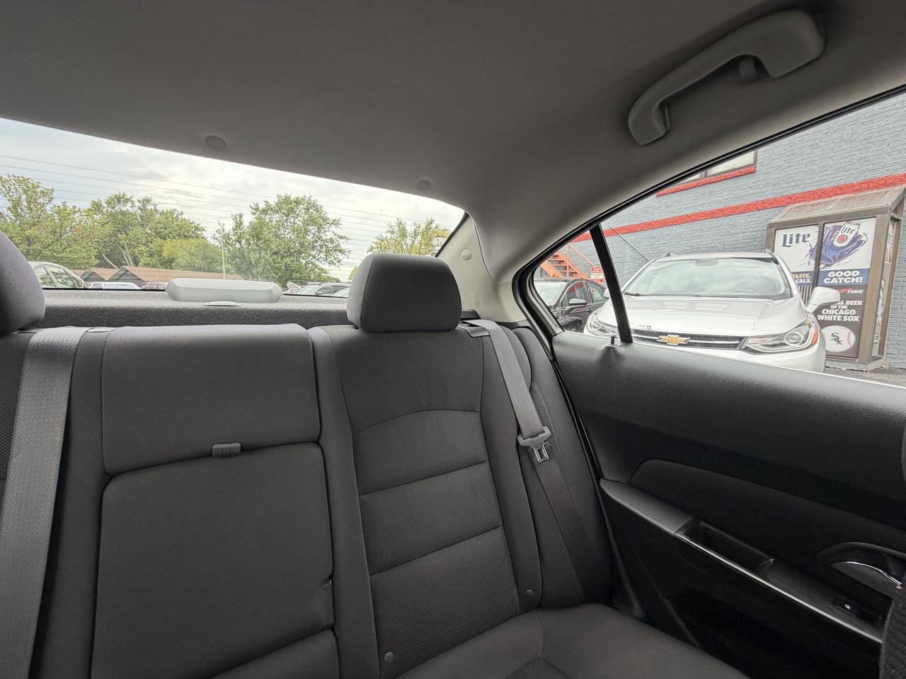 Chevrolet Cruze photo 22