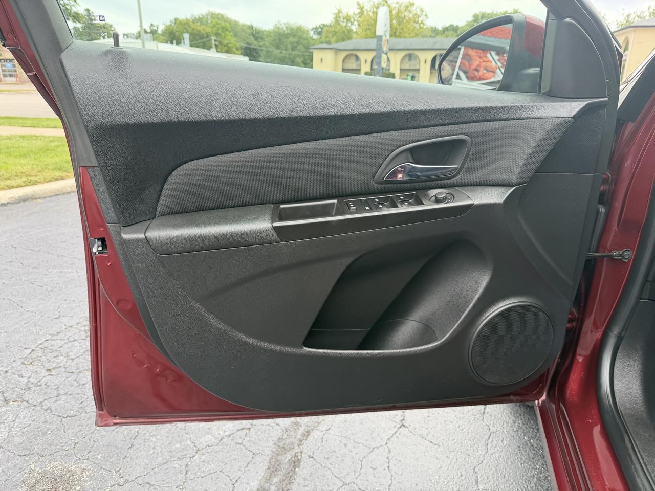 Chevrolet Cruze photo 26