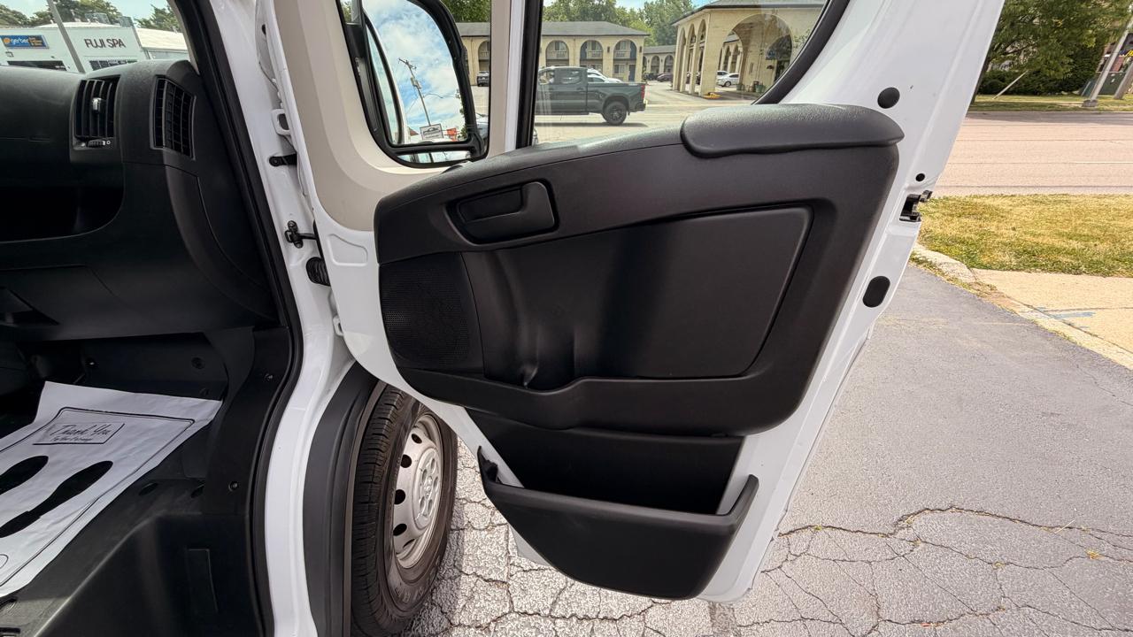 RAM ProMaster Cargo Van 2500 High Roof 136" WB 2016