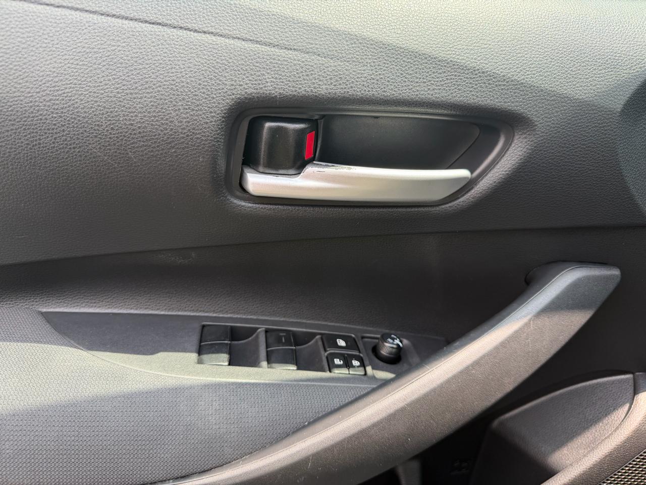 Toyota Corolla LE CVT (Natl) 2021