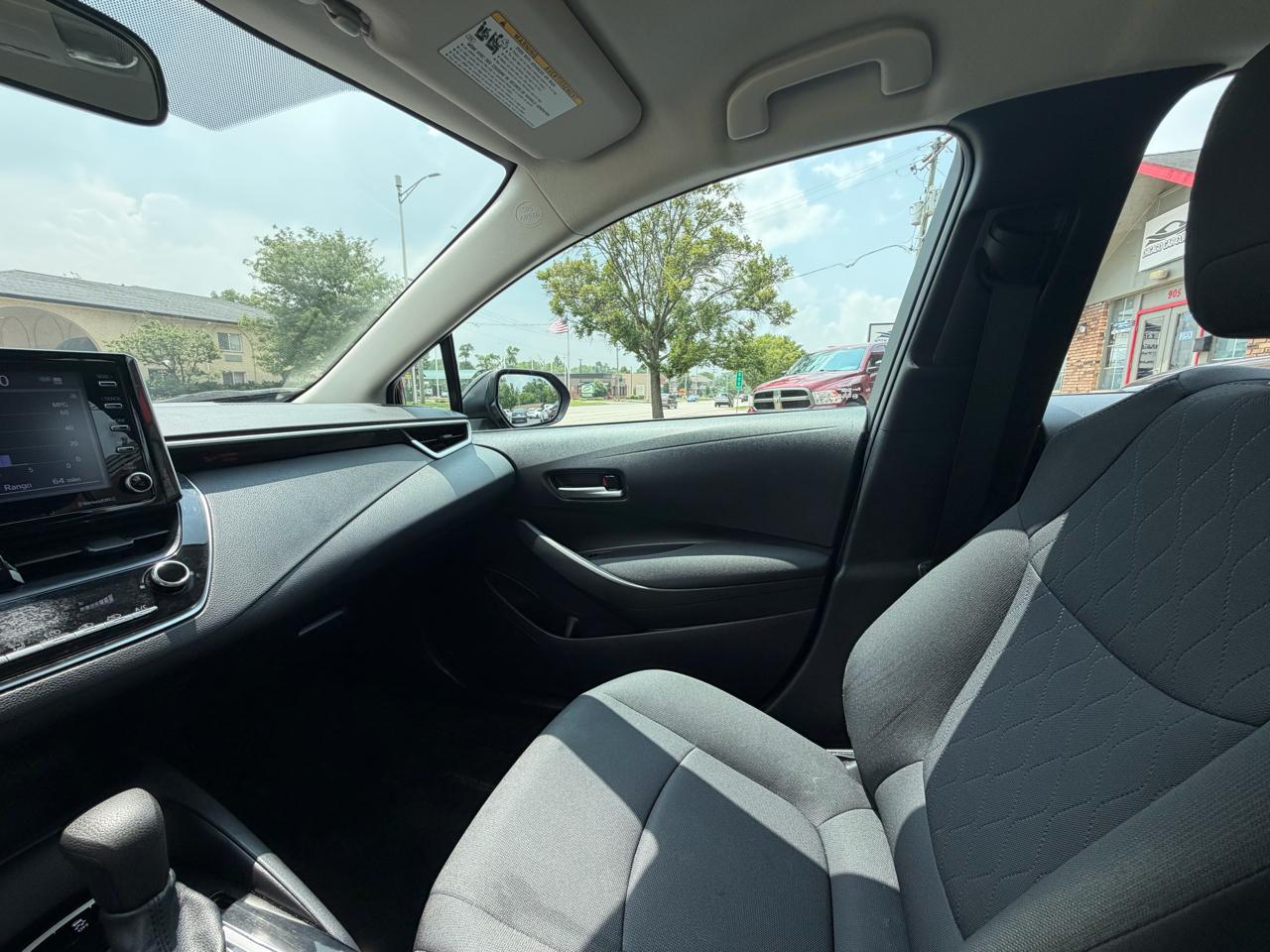 Toyota Corolla LE CVT (Natl) 2021