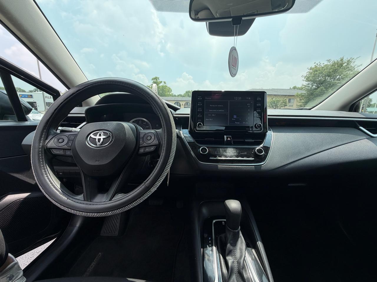 Toyota Corolla LE CVT (Natl) 2021