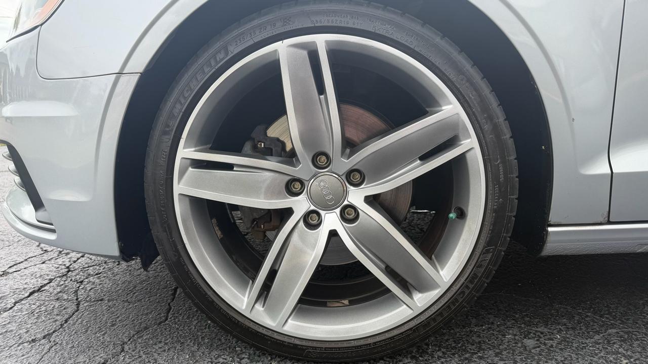 Audi A3 4dr Sdn quattro 2.0T Premium Plus 2015