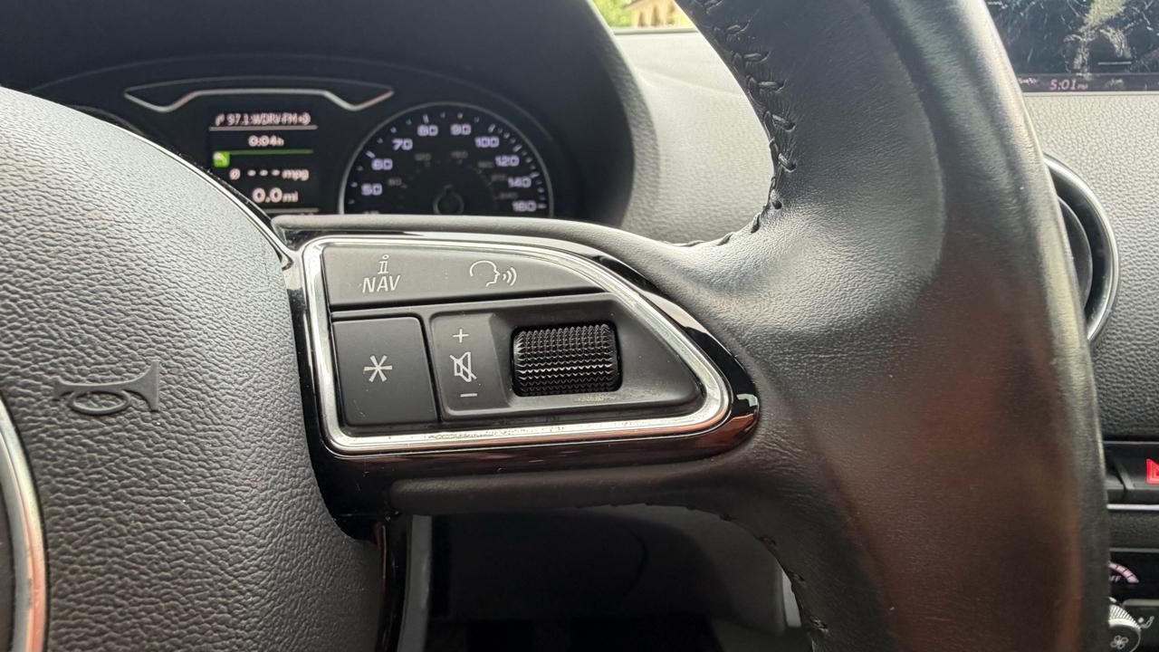 Audi A3 4dr Sdn quattro 2.0T Premium Plus 2015