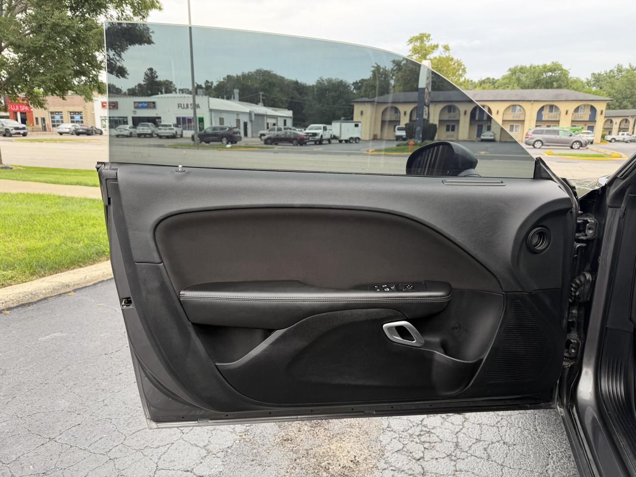Dodge Challenger SXT RWD 2020