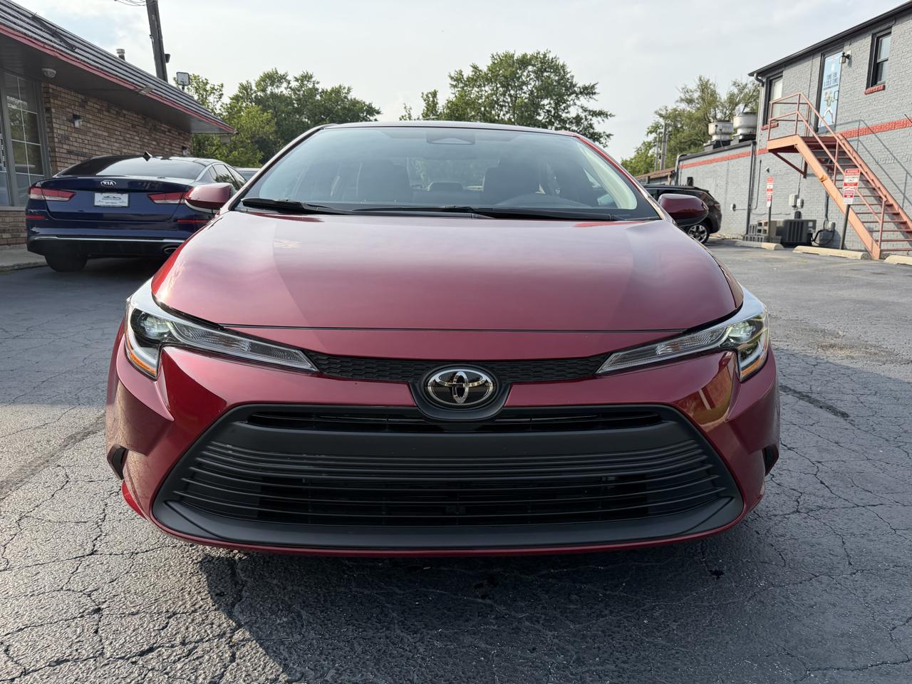 Toyota Corolla LE CVT (Natl) 2025