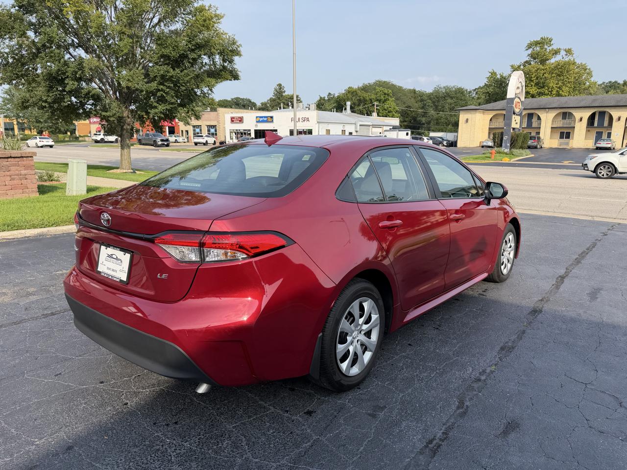 Toyota Corolla LE CVT (Natl) 2025