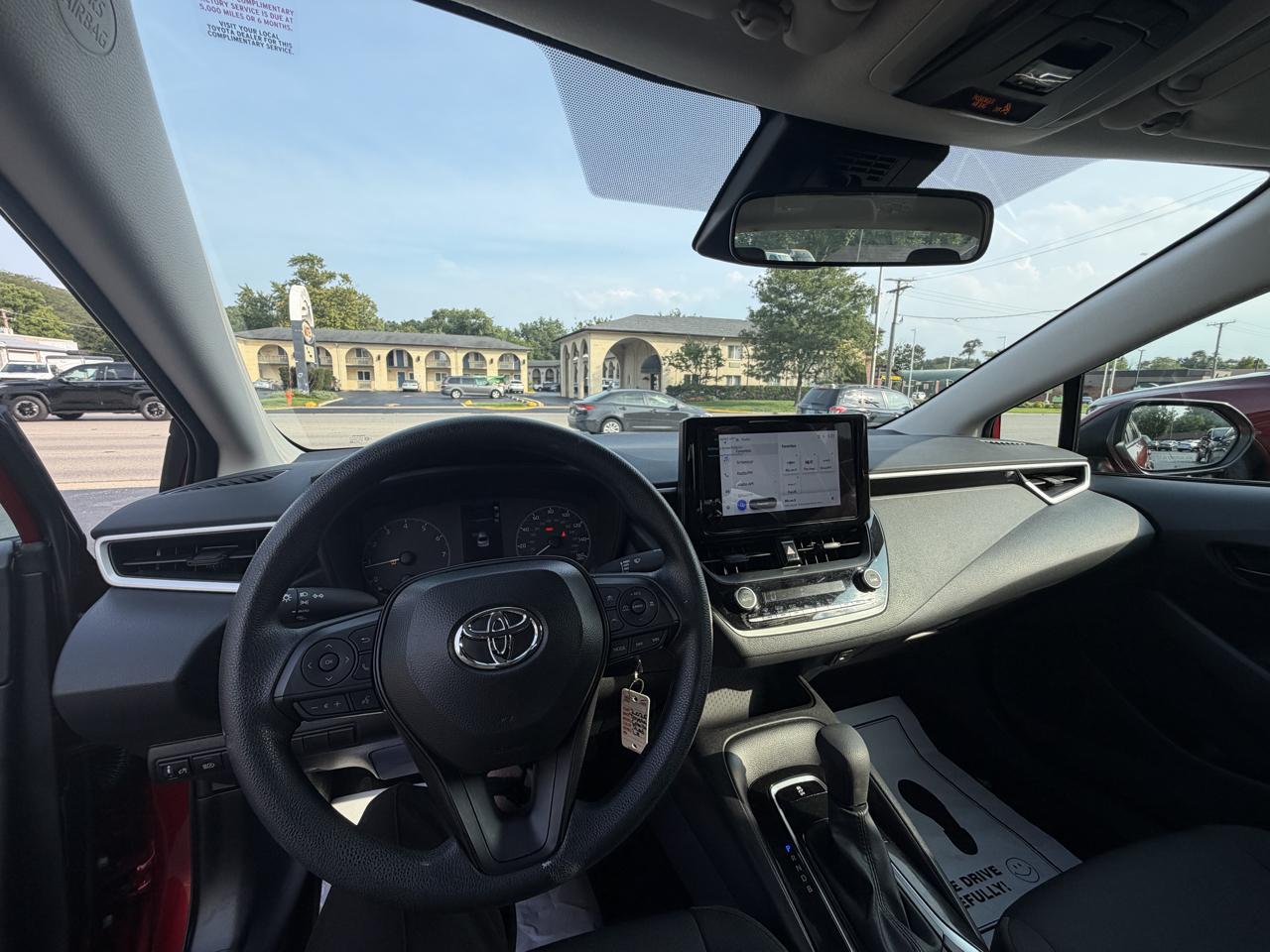 Toyota Corolla LE CVT (Natl) 2025