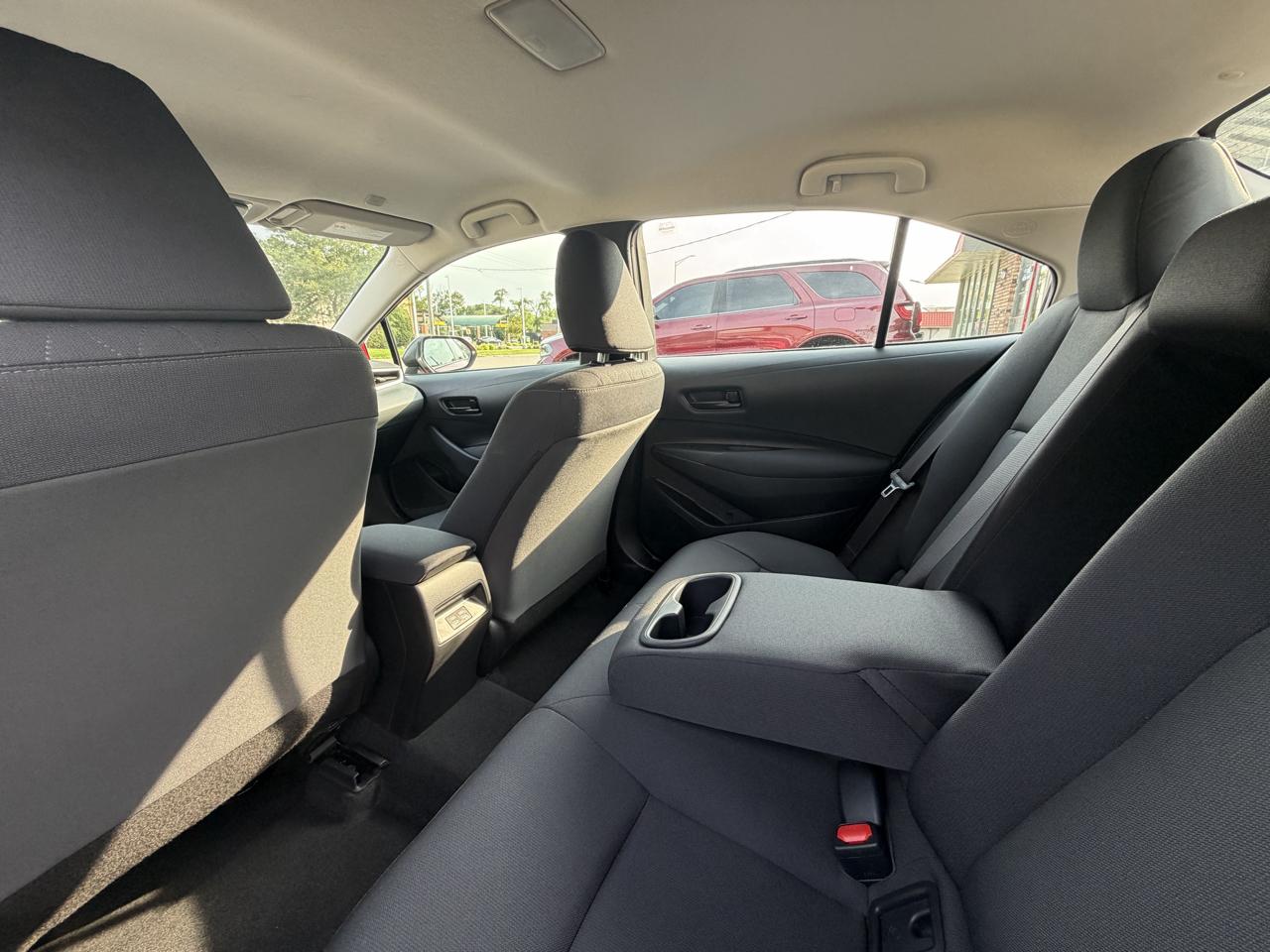 Toyota Corolla LE CVT (Natl) 2025