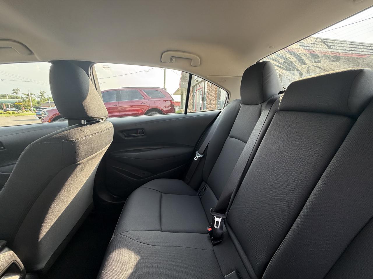 Toyota Corolla LE CVT (Natl) 2025